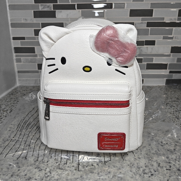 Hello Kitty x Loungefly Classic Face Mini Backpack